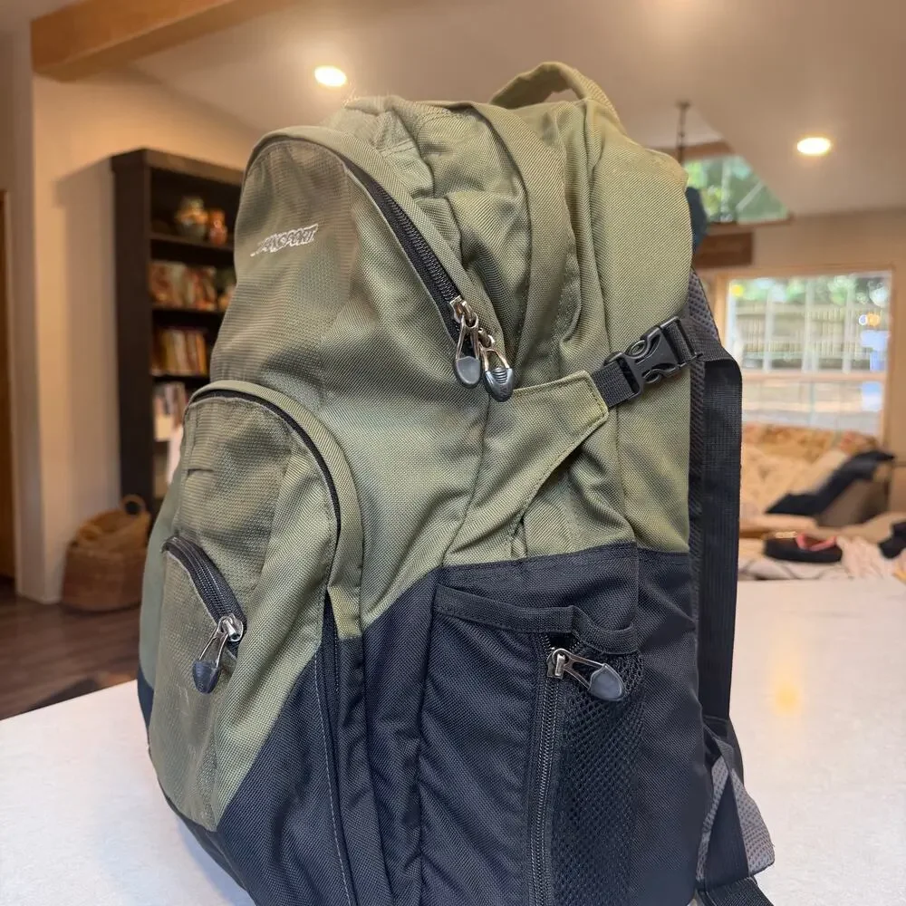 JANSPORT AirLift 2.0 Olive Green Laptop Backpack Bookbag Clamshell Tech Bag